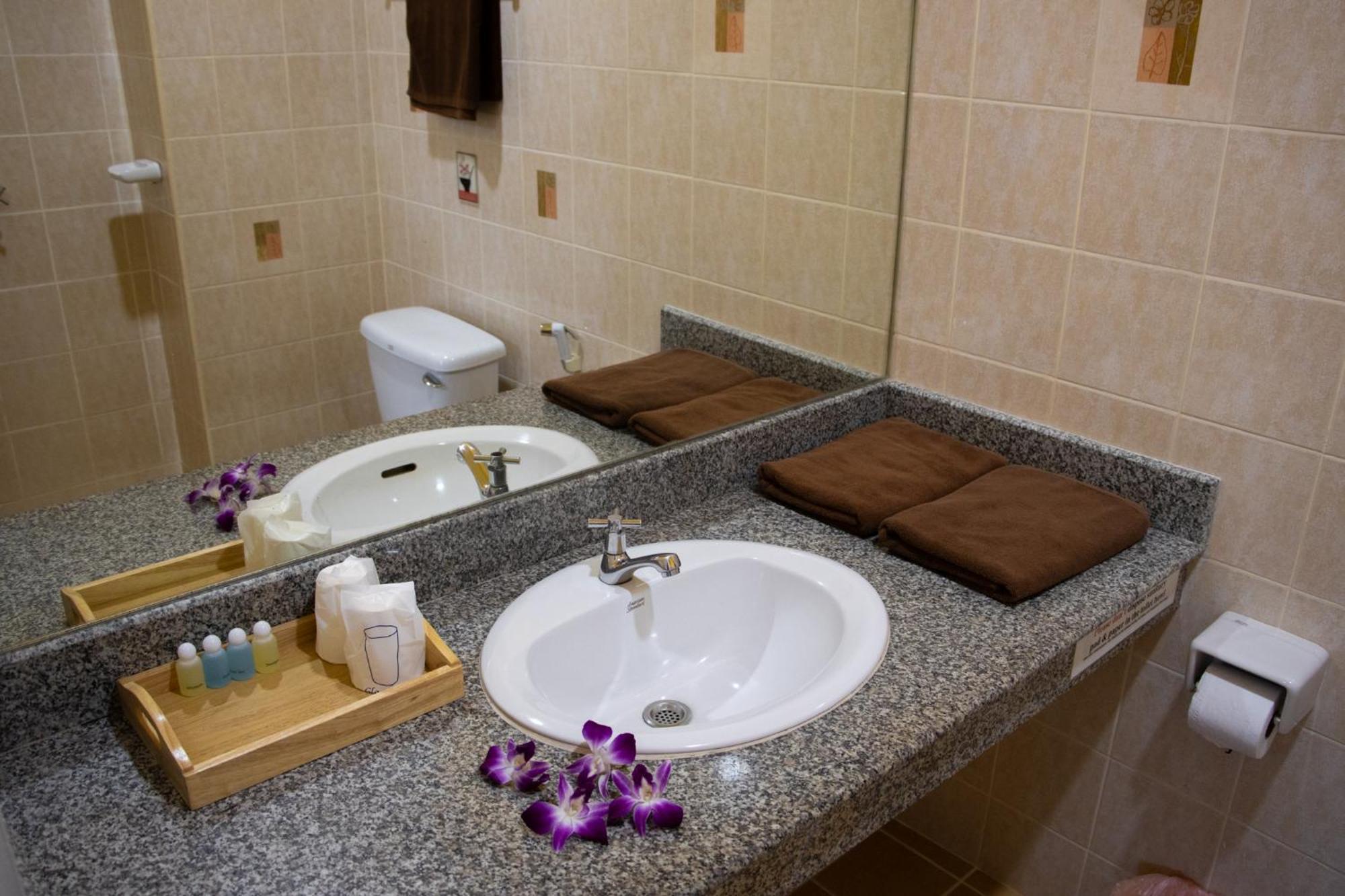 Thai Life Guesthouse Khaolak 蔻立 外观 照片